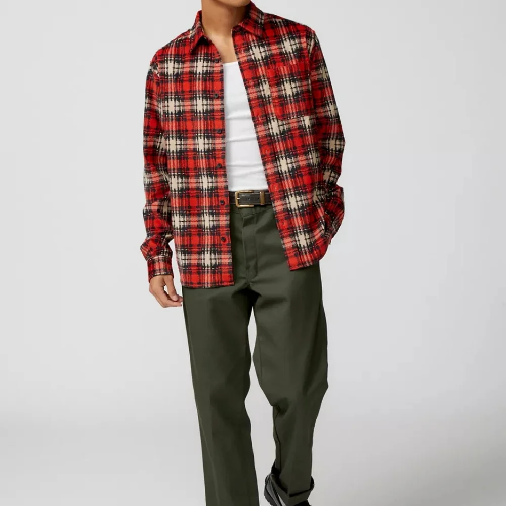 Urban Outfitters BDG Evan Red Black Plaid Corduroy Shirt 100% Cotton Lar…